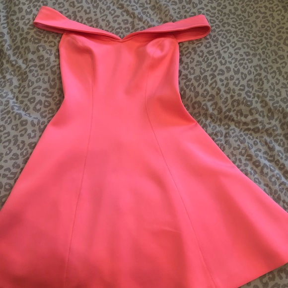 Guess Dresses & Skirts - Guess hot pink off shoulder dress